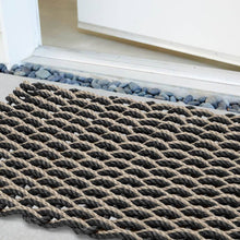 Load image into Gallery viewer, Lobster Rope Doormat, Black & Dark Tan Double Weave