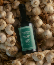 Load image into Gallery viewer, Garlic Infused Extra Virgin Olive Oil