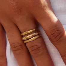 Load image into Gallery viewer, Iris Ring