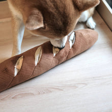 Load image into Gallery viewer, Le Baguette Dog Toy