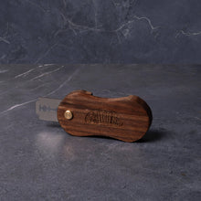 Load image into Gallery viewer, Black Walnut Bread Scoring Lame, 3.375"
