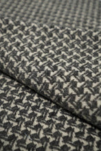 Load image into Gallery viewer, Sheep's Wool Throw,  Dry Green Swallow
