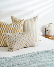 Load image into Gallery viewer, Lido Pillow, Elm - 22"
