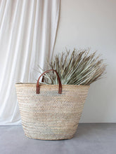 Load image into Gallery viewer, Parisienne Shopper, Tan
