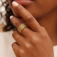 Load image into Gallery viewer, Amélia Trio Ring, Dark Green
