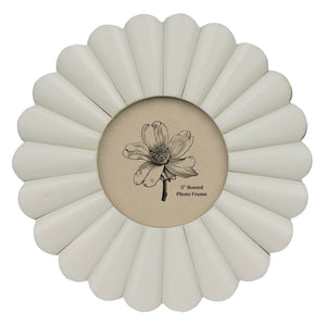 3" Scalloped Round Frame, White Resin