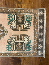 Load image into Gallery viewer, Vintage Turkish Rug - &quot;Rayne&quot;
