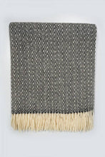Load image into Gallery viewer, Sheep's Wool Throw, Beige Thorn
