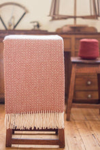 Load image into Gallery viewer, Sheep's Wool Throw, Beige Thorn
