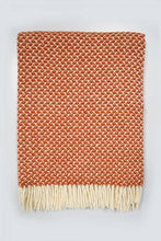 Load image into Gallery viewer, Sheep's Wool Throw,  Dry Green Swallow
