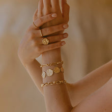 Load image into Gallery viewer, Alessia Bracelet
