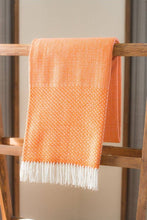 Load image into Gallery viewer, Sheep's Wool Throw, Beige
