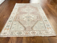 Load image into Gallery viewer, Vintage Turkish Rug - &quot;Zoey&quot;
