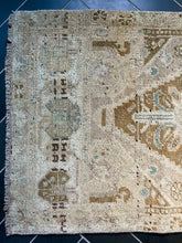 Load image into Gallery viewer, Vintage Turkish Rug - &quot;June&quot;
