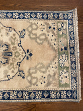Load image into Gallery viewer, Vintage Turkish Rug - &quot;Jacinda&quot;
