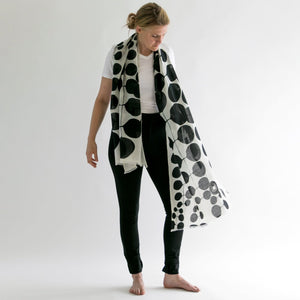 Merino Wool "Until" Scarf, Nero