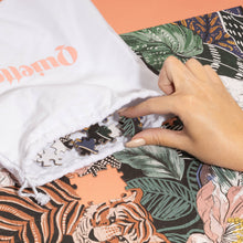 Load image into Gallery viewer, Tiger Utopia 1000 Piece Puzzle
