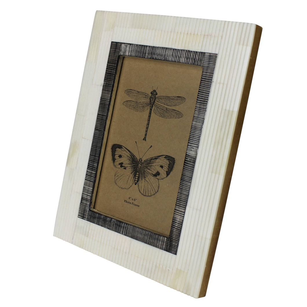 Ribbed Black & White Border Frame, 4x6