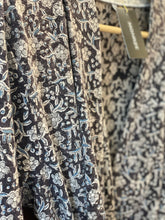 Load image into Gallery viewer, Porto Block-Printed Robe
