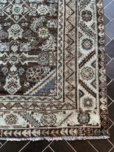 Load image into Gallery viewer, Vintage Malayer Runner - &quot;Siobhan&quot;
