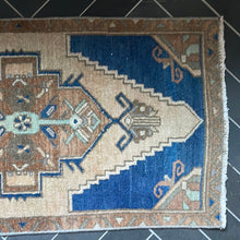Load image into Gallery viewer, Vintage Turkish Rug - &quot;Murphy&quot;
